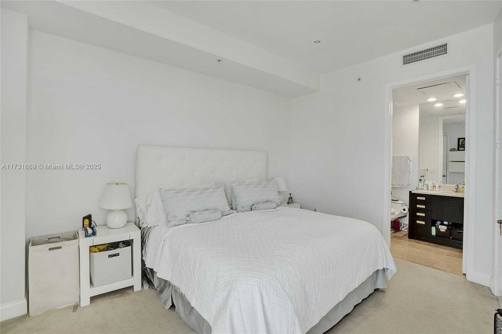 Small Image of 18201 COLLINS AVE #3804, Sunny Isles Beach Number 41