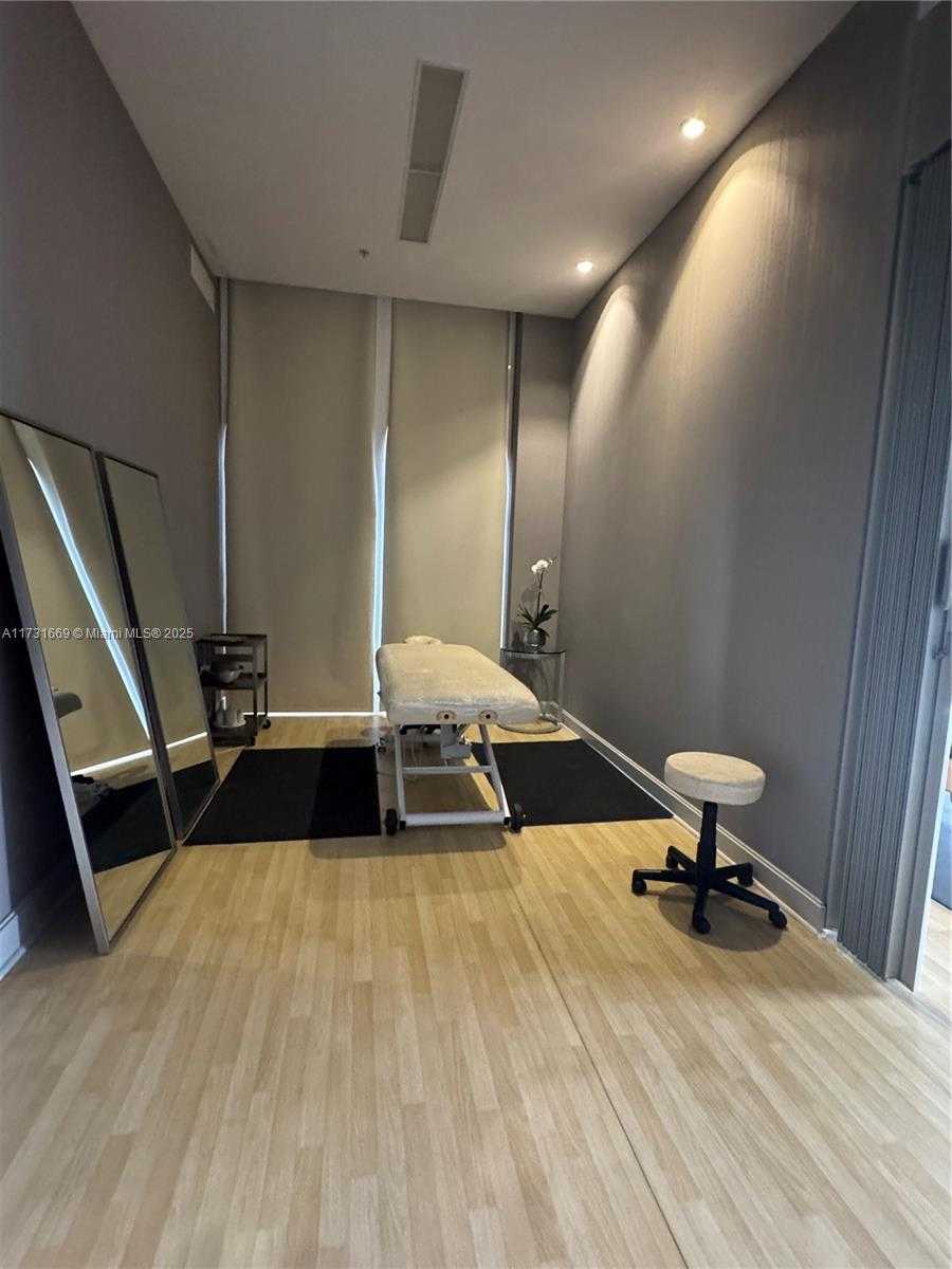 Small Image of 18201 COLLINS AVE #3804, Sunny Isles Beach Number 54