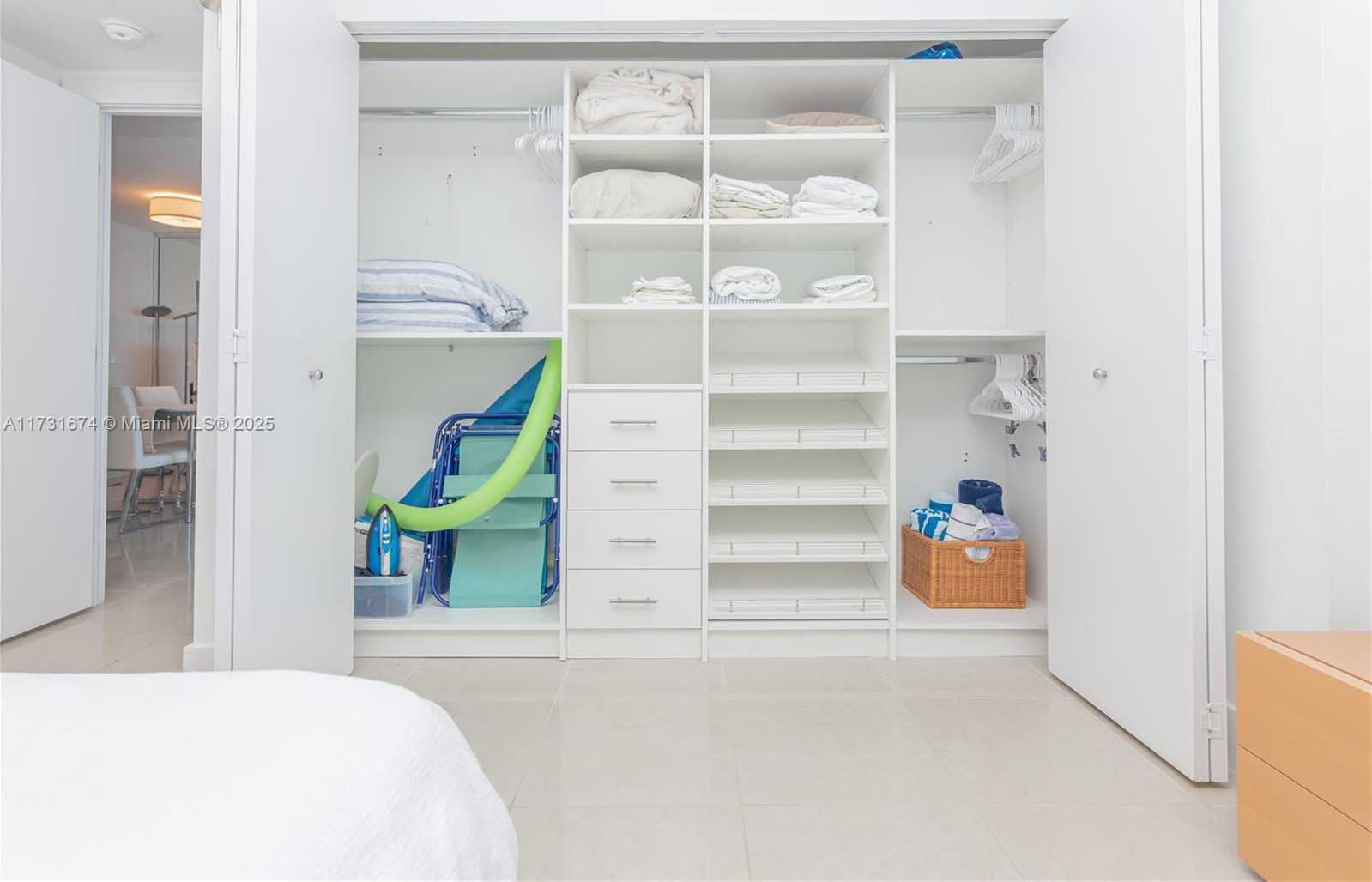 Small Image of 2301 COLLINS AVE #938, Miami Beach Number 15
