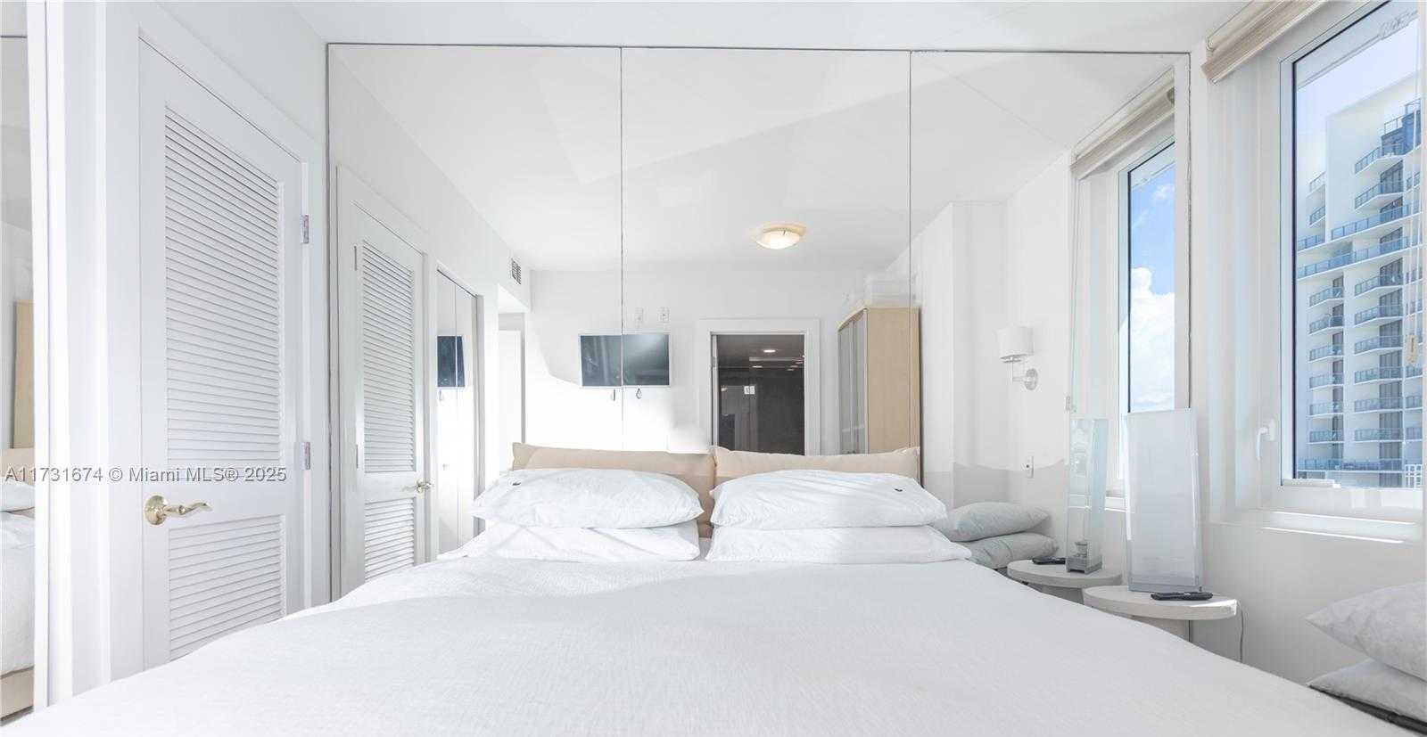 Small Image of 2301 COLLINS AVE #938, Miami Beach Number 25
