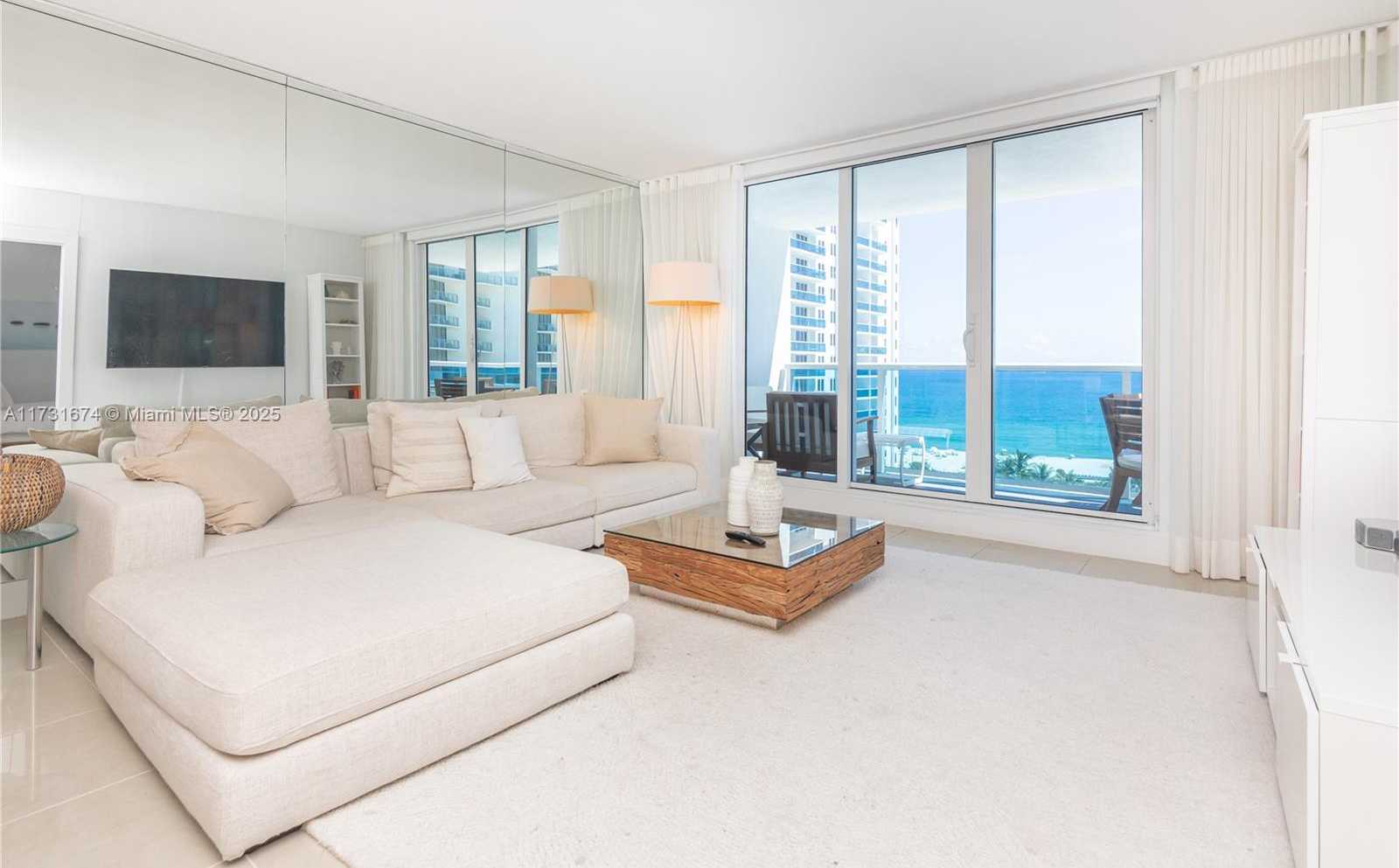 Small Image of 2301 COLLINS AVE #938, Miami Beach Number 4