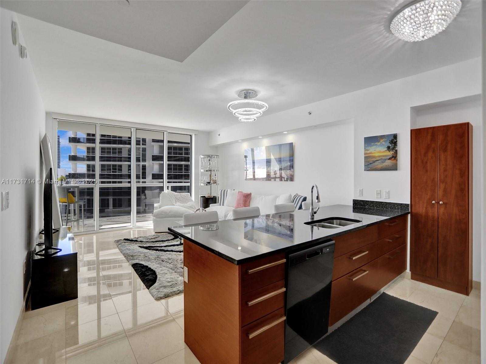 Small Image of 1830 SOUTH OCEAN DR #2205 (Available Sept 1)), Hallandale Beach Number 15