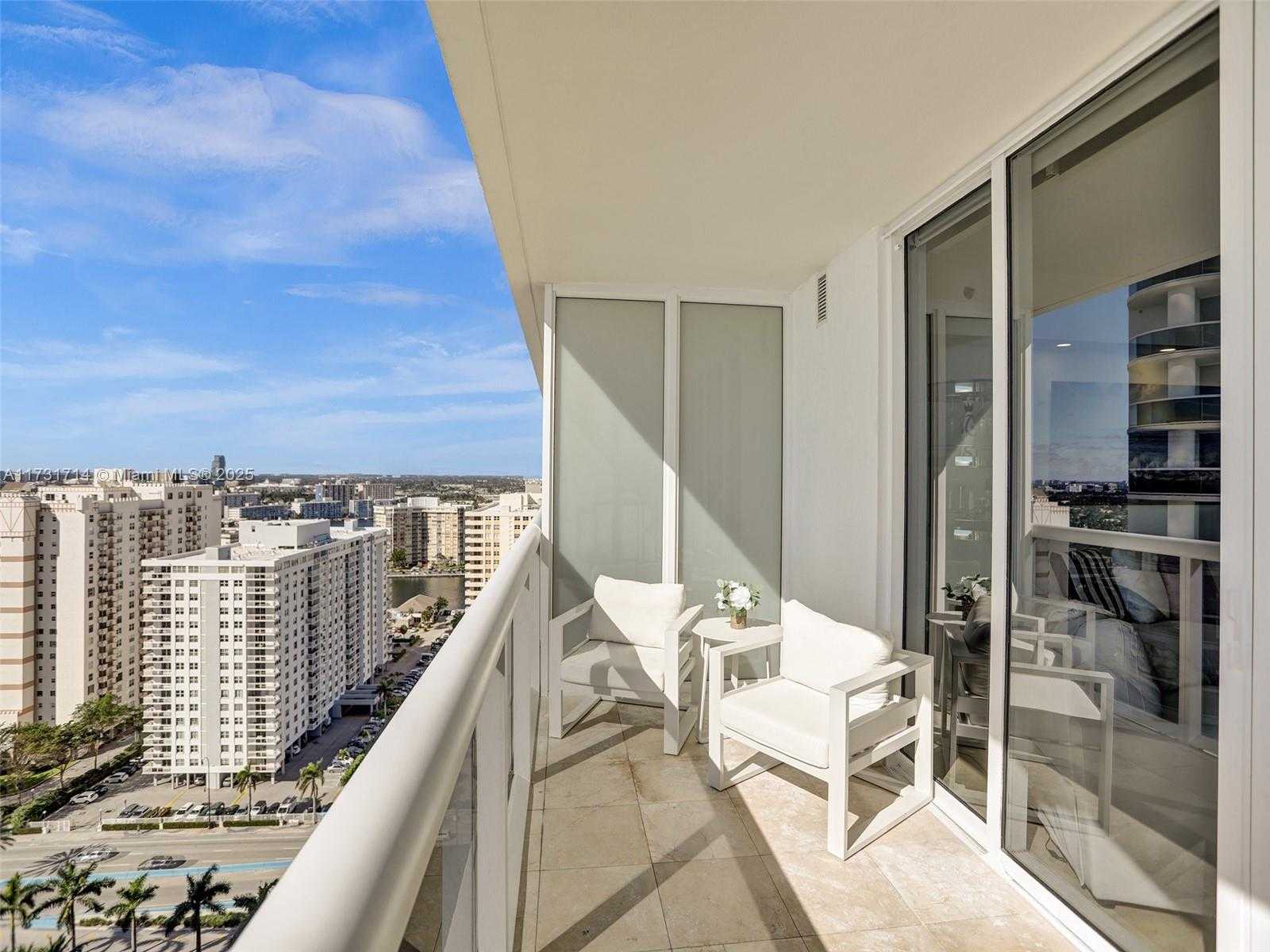 Small Image of 1830 SOUTH OCEAN DR #2205 (Available Sept 1)), Hallandale Beach Number 28