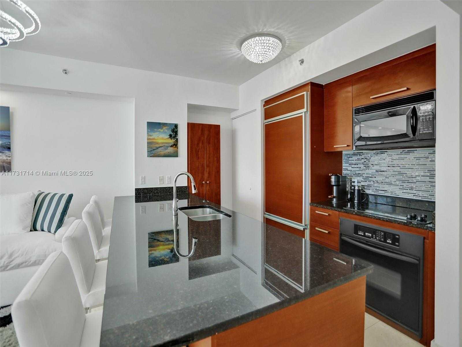 Small Image of 1830 SOUTH OCEAN DR #2205 (Available Sept 1)), Hallandale Beach Number 31