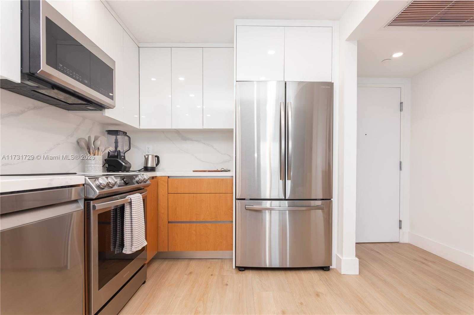Small Image of 2301 COLLINS AVE #1429, Miami Beach Number 25