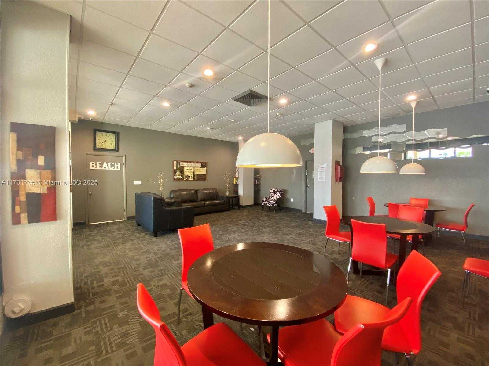 Small Image of 400 KINGS POINT DR #411, Sunny Isles Beach Number 33
