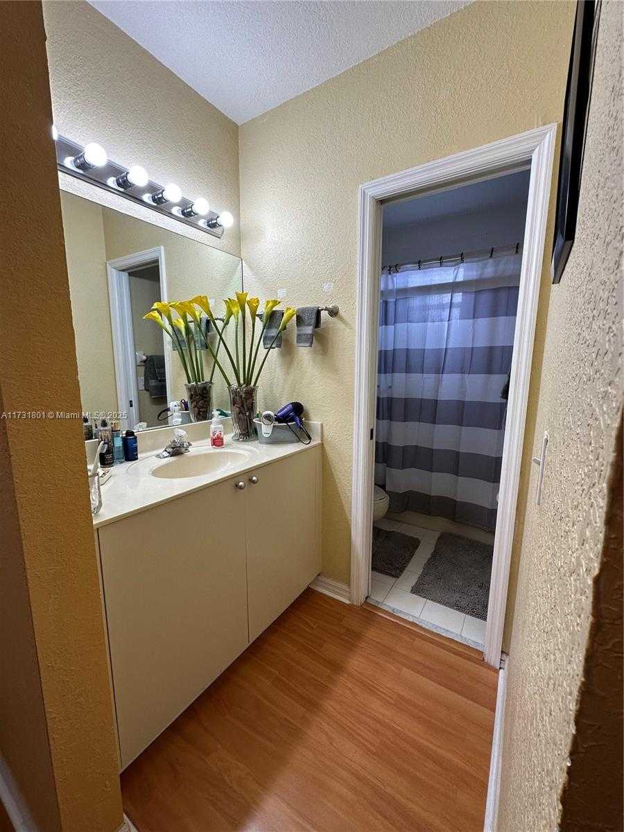 Small Image of 425 EAST 3RD AVE #6, Hialeah Number 20