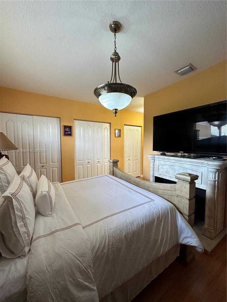 Small Image of 425 EAST 3RD AVE #6, Hialeah Number 22