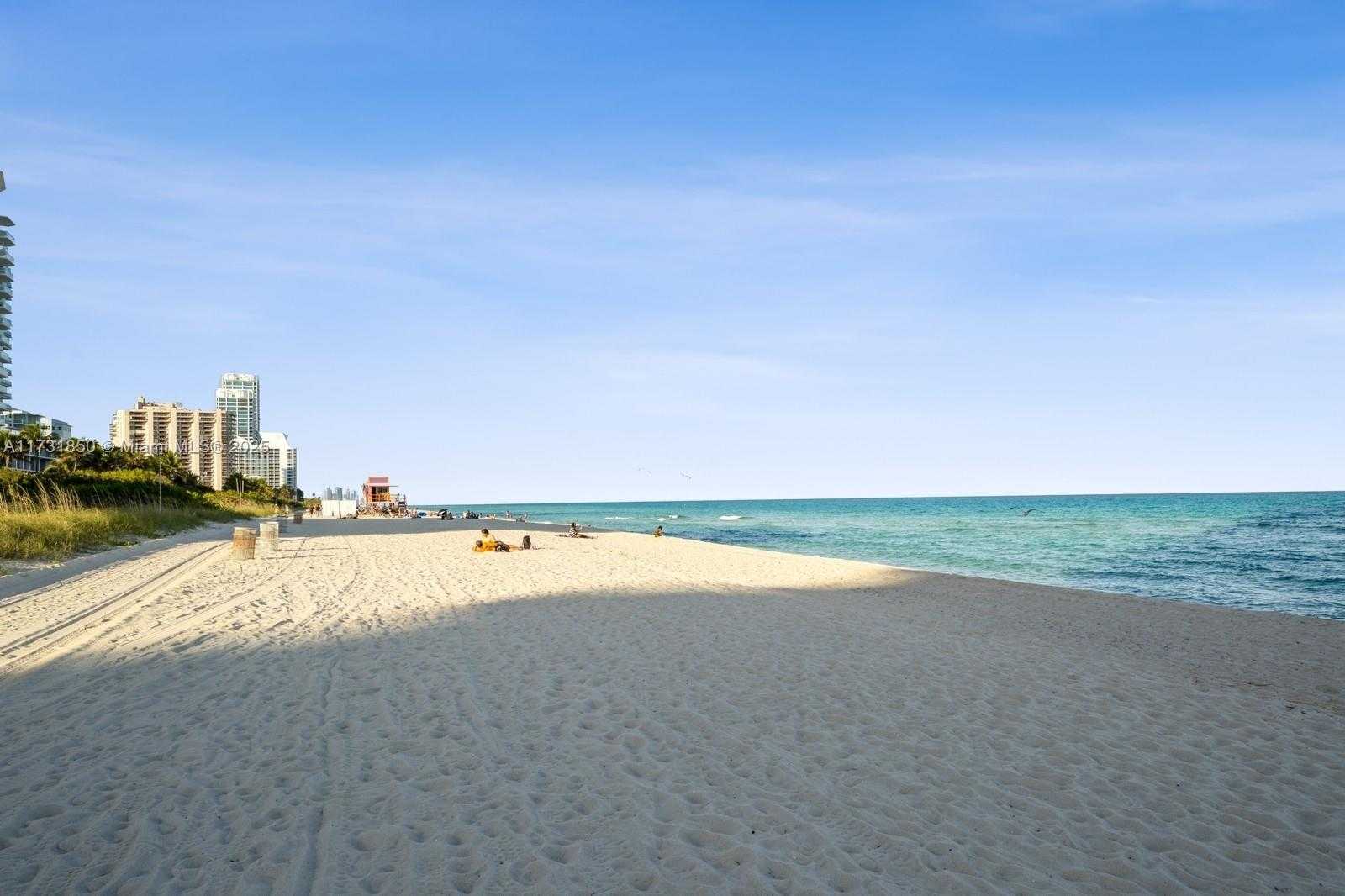 Small Image of 6423 COLLINS AVE #301, Miami Beach Number 26