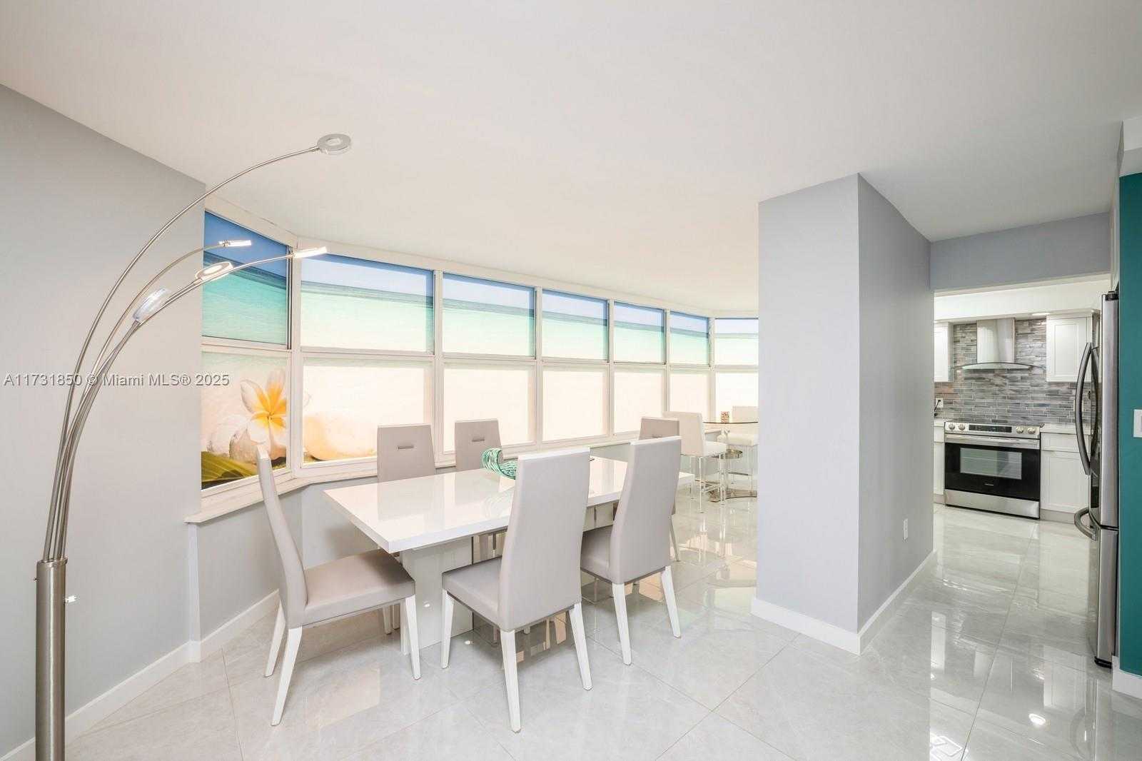Small Image of 6423 COLLINS AVE #301, Miami Beach Number 9