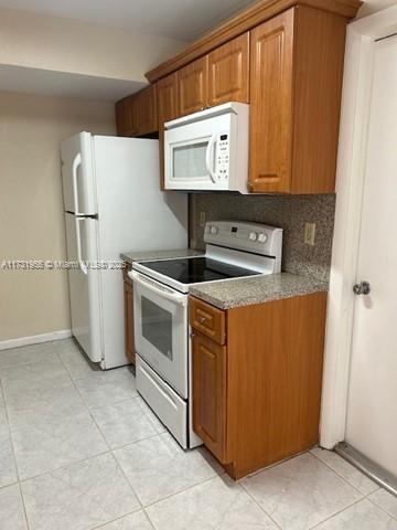 Small Image of 4586 SOUTH WEST 139TH CT #763, Miami Number 14