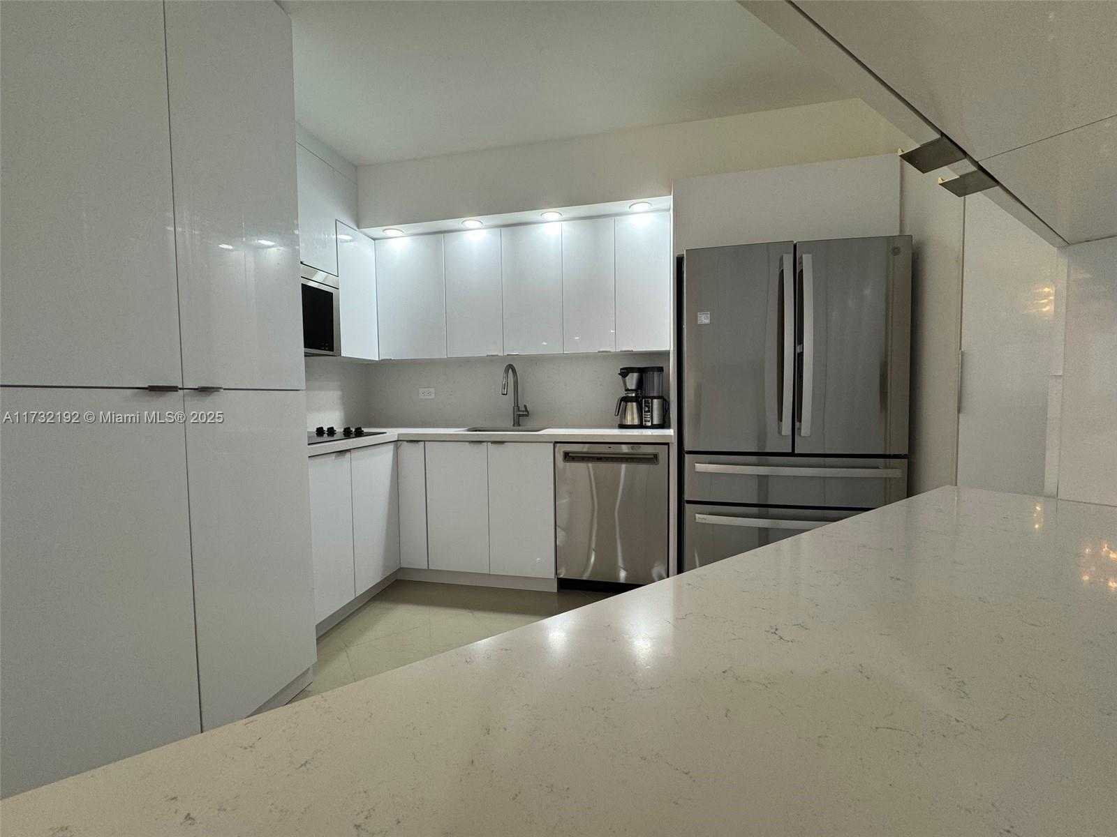 Small Image of 999 BRICKELL BAY DR #504, Miami Number 9