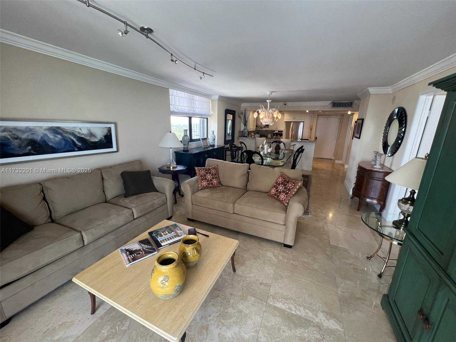 Small Image of 2625 COLLINS AVE #1601, Miami Beach Number 20