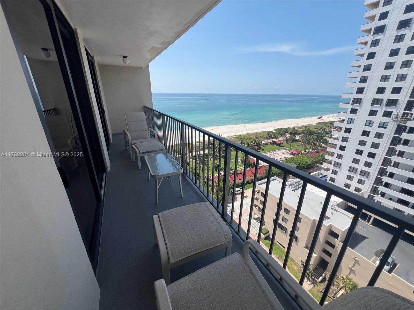 Small Image of 2625 COLLINS AVE #1601, Miami Beach Number 3