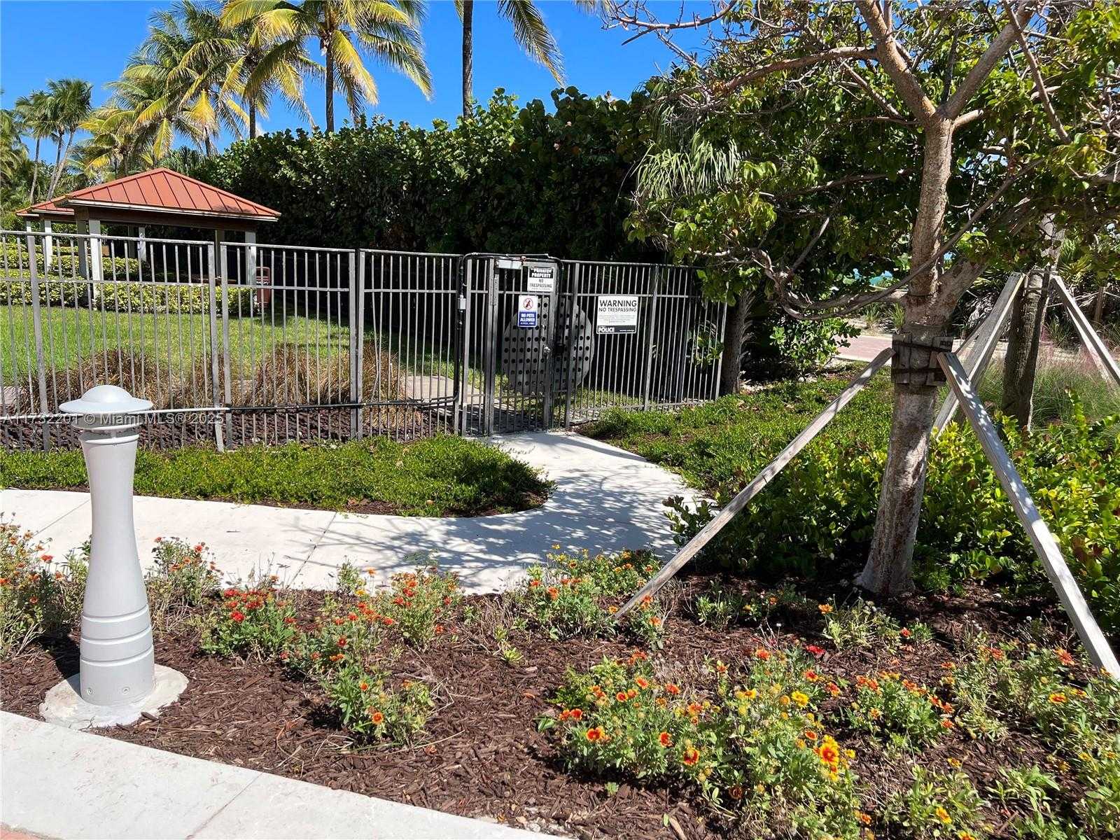 Small Image of 2625 COLLINS AVE #1601, Miami Beach Number 40