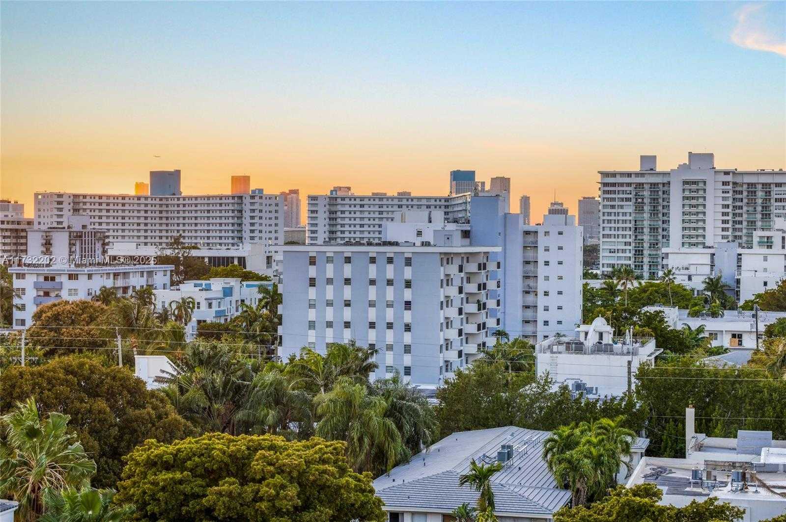 Small Image of 1020 MERIDIAN AVE #816, Miami Beach Number 21