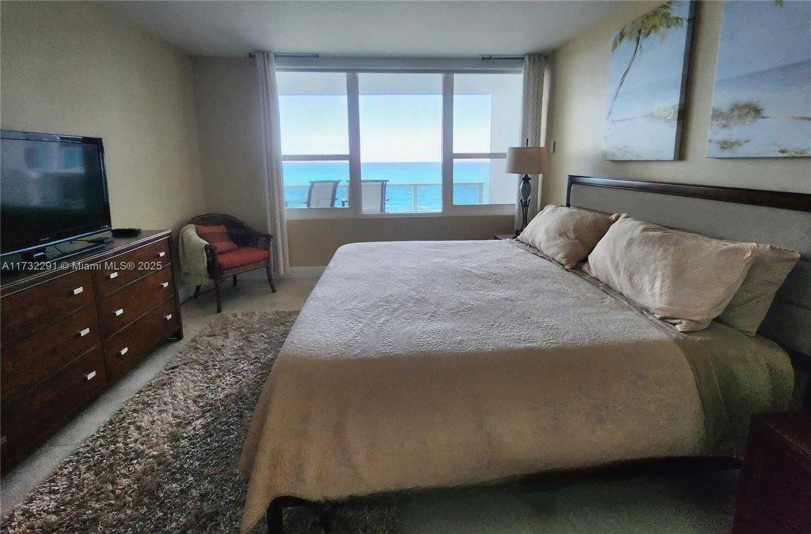 Small Image of 3505 SOUTH OCEAN DR #1206, Hollywood Number 12