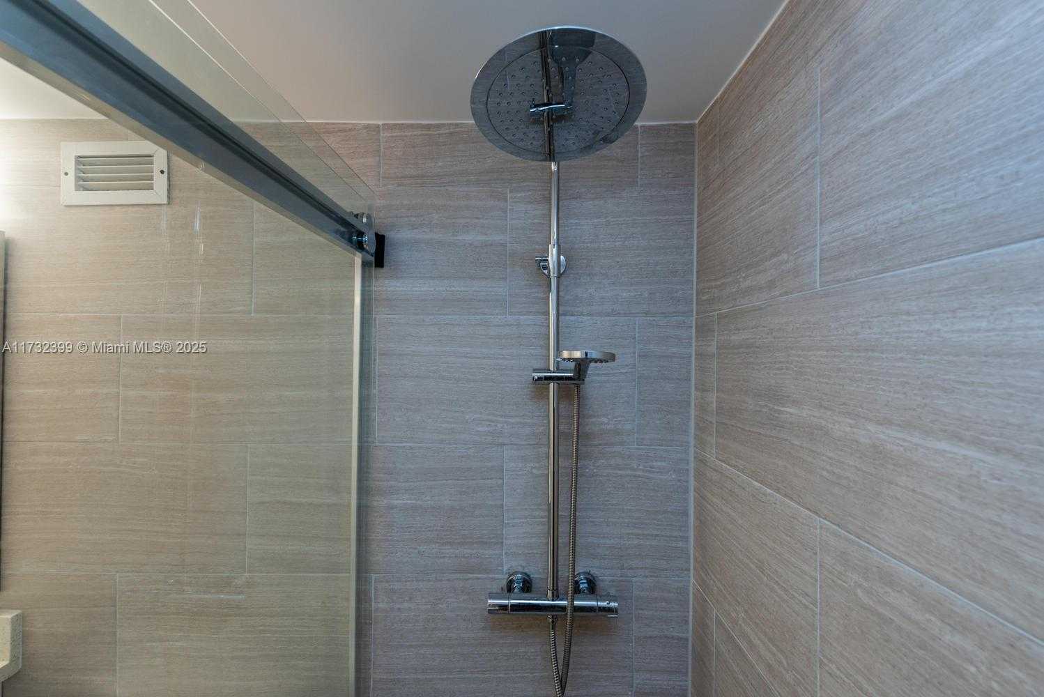 Small Image of 2501 SOUTH OCEAN DR #1012(available NOW), Hollywood Number 20