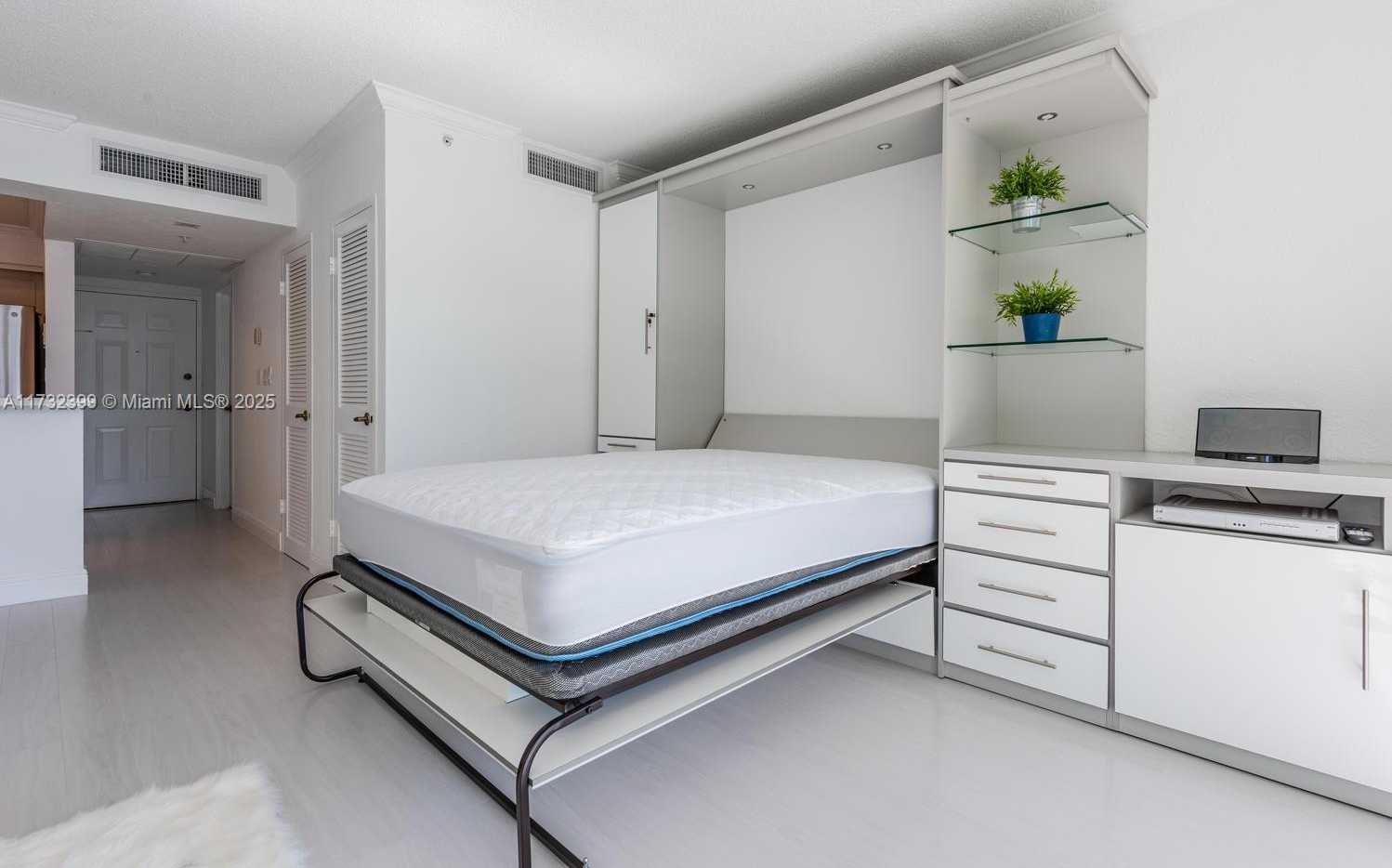 Small Image of 2501 SOUTH OCEAN DR #1012(available NOW), Hollywood Number 22