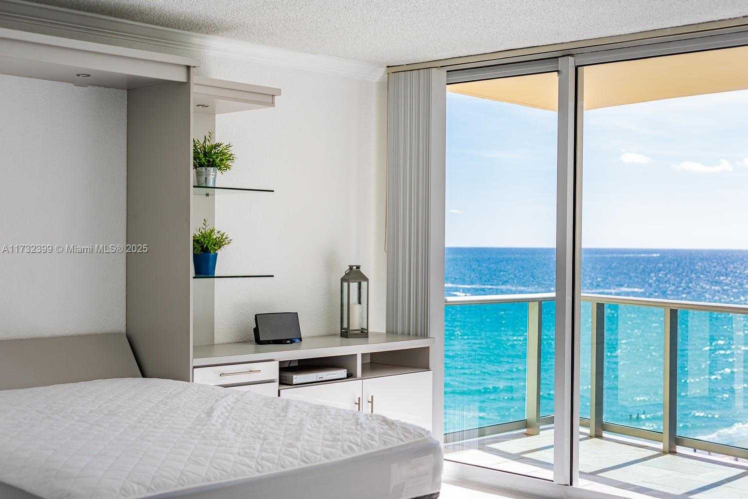 Small Image of 2501 SOUTH OCEAN DR #1012(available NOW), Hollywood Number 25