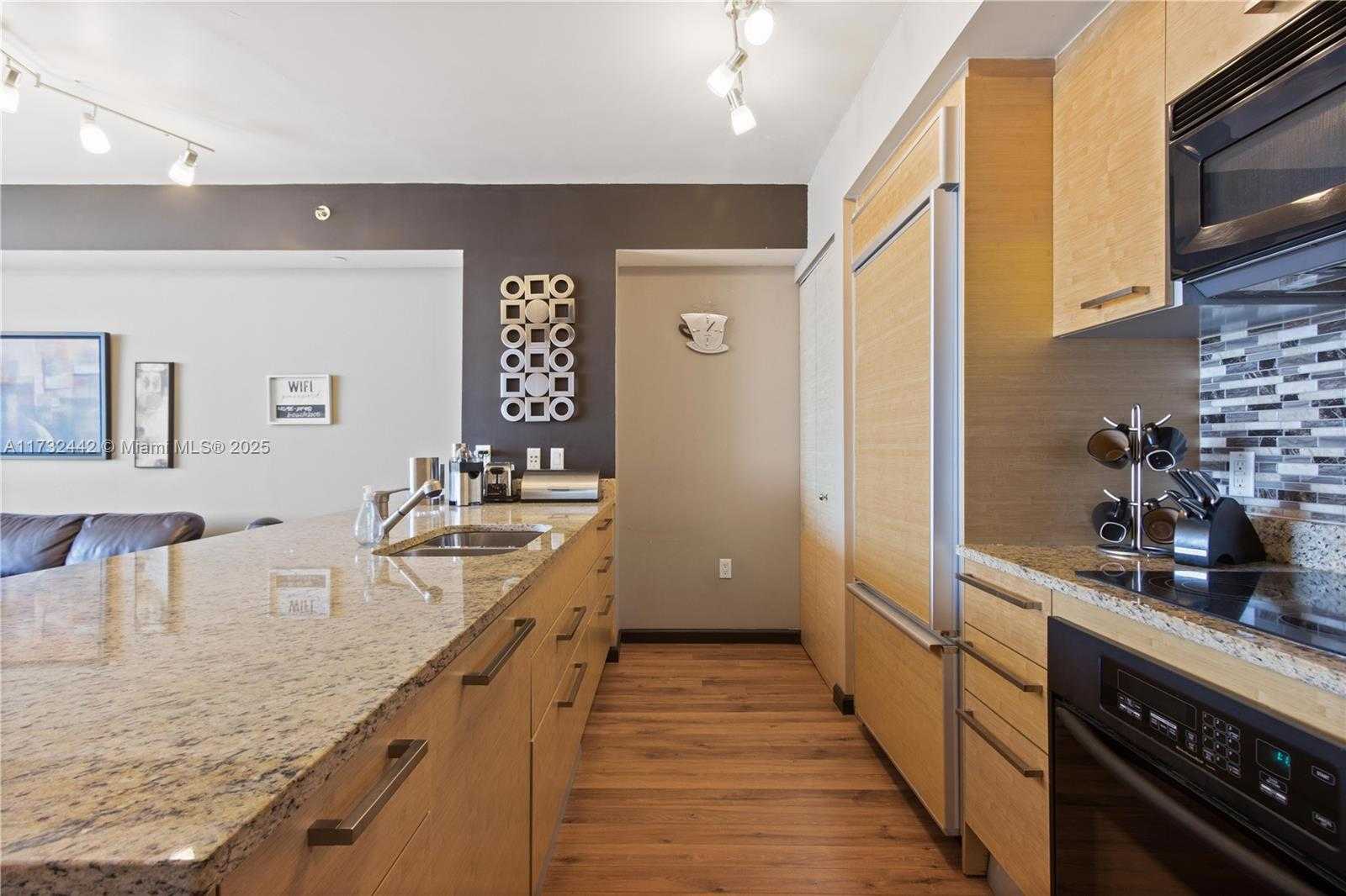 Small Image of 1830 SOUTH OCEAN DR #2105, Hallandale Beach Number 7