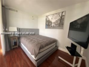 Small Image of 2899 COLLINS AVE #1420, Miami Beach Number 16