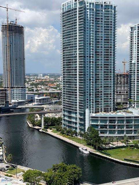 Small Image of 31 SOUTH EAST 6TH ST #2607, Miami Number 26