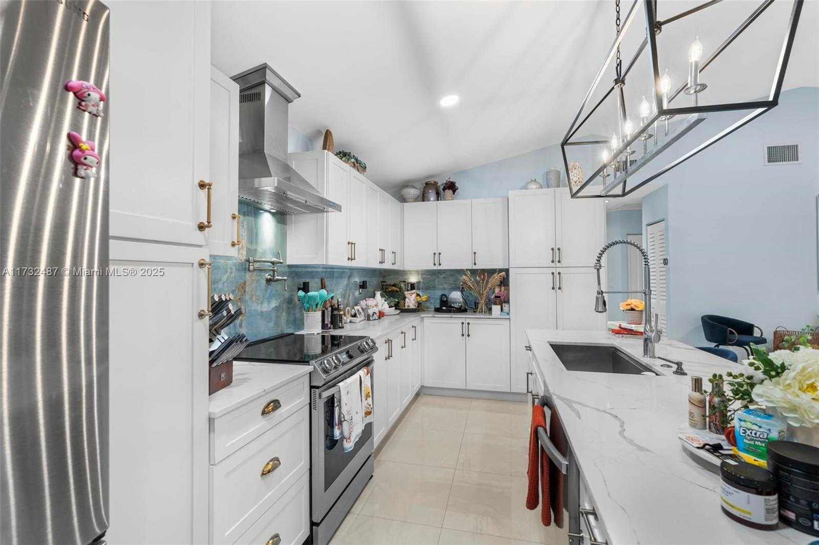 Small Image of 17900 SOUTH WEST 143RD CT, Miami Number 4