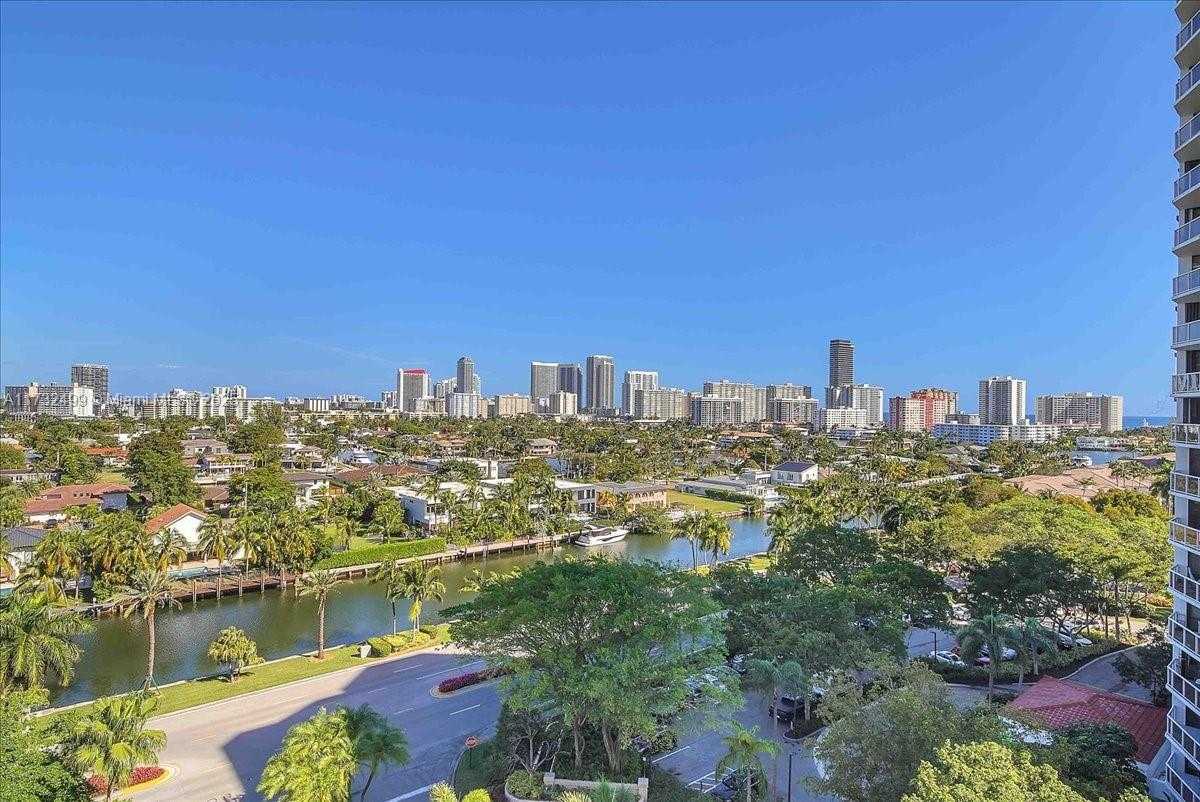 Small Image of 3610 YACHT CLUB DR #1001, Aventura Number 28