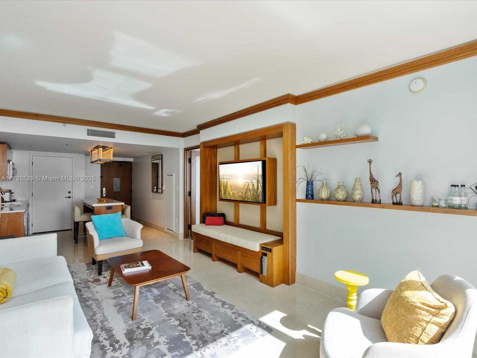 Small Image of 6801 COLLINS AVE #716 (deed 708), Miami Beach Number 13
