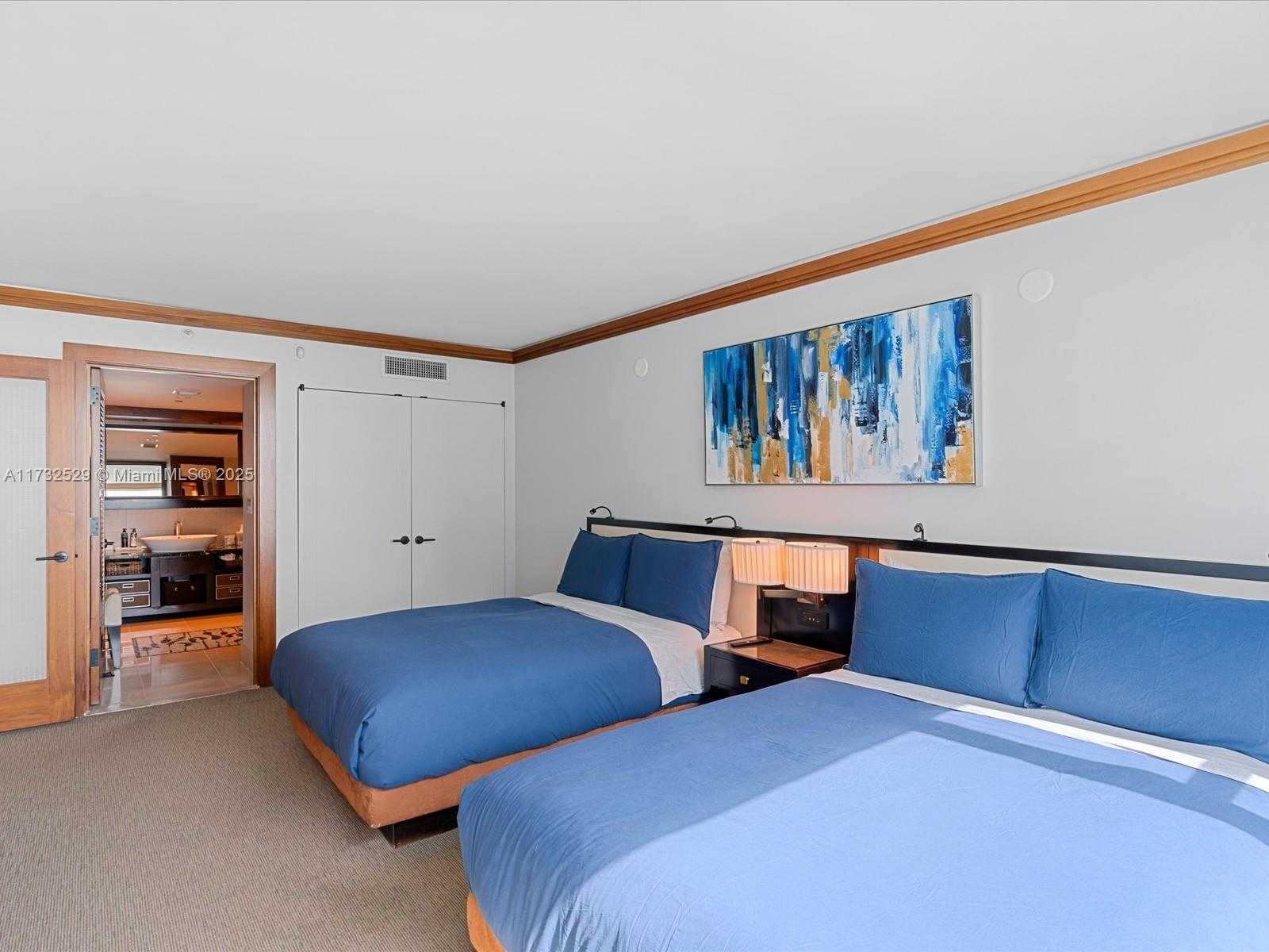 Small Image of 6801 COLLINS AVE #716 (deed 708), Miami Beach Number 19