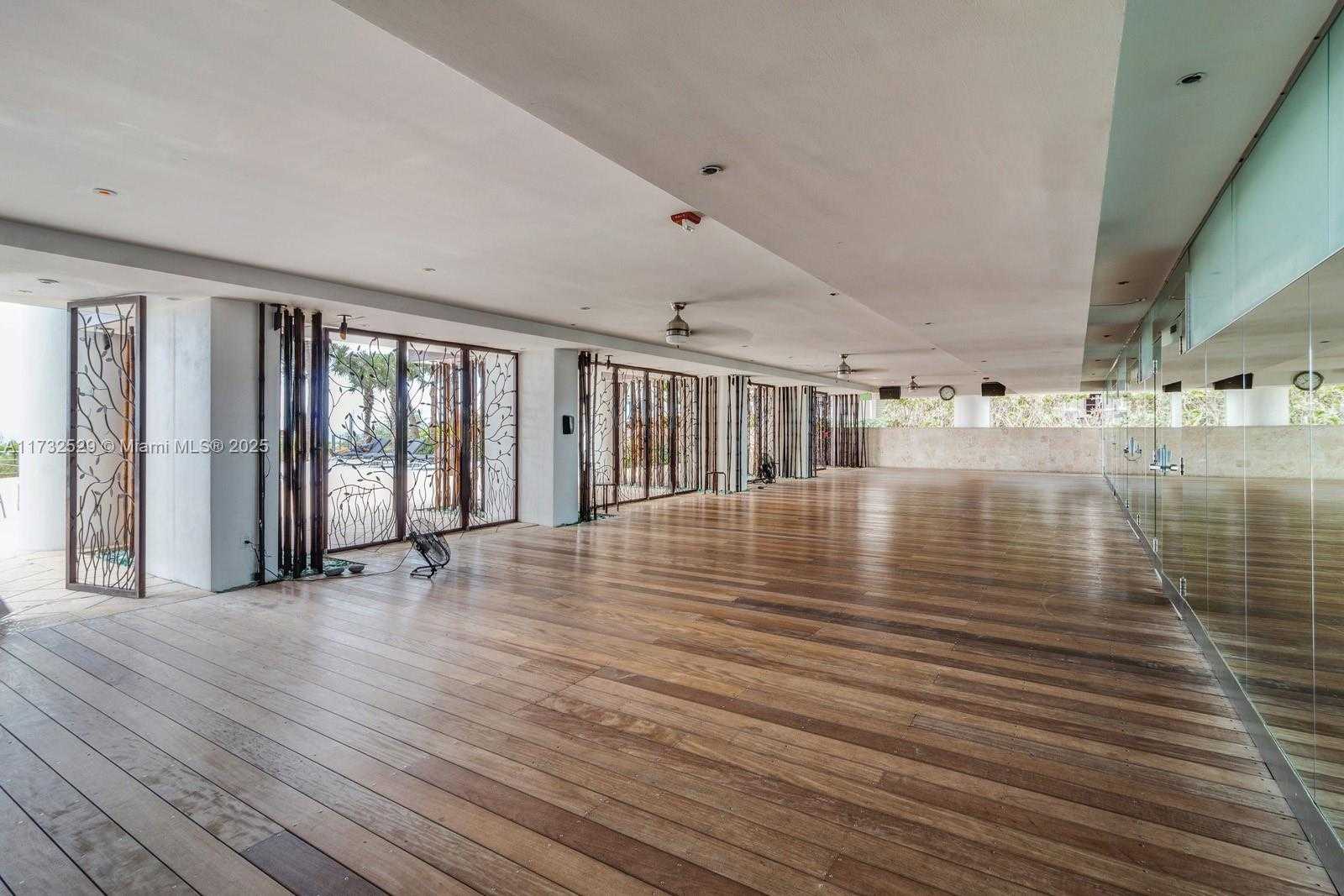Small Image of 6801 COLLINS AVE #716 (deed 708), Miami Beach Number 33
