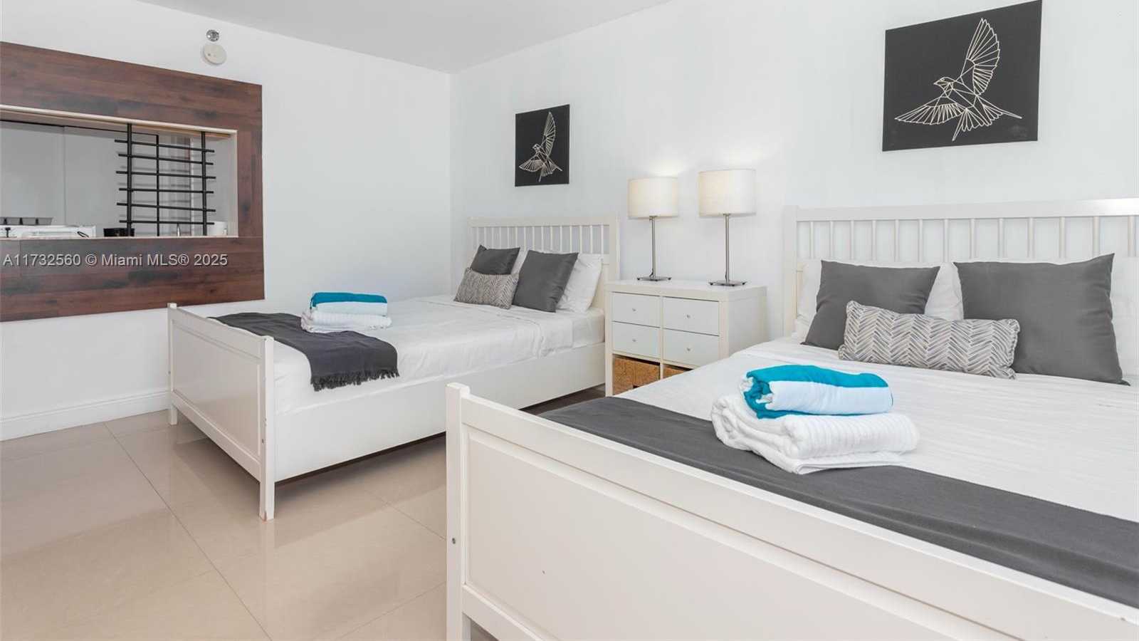 Small Image of 5445 COLLINS AVE #1633, Miami Beach Number 13