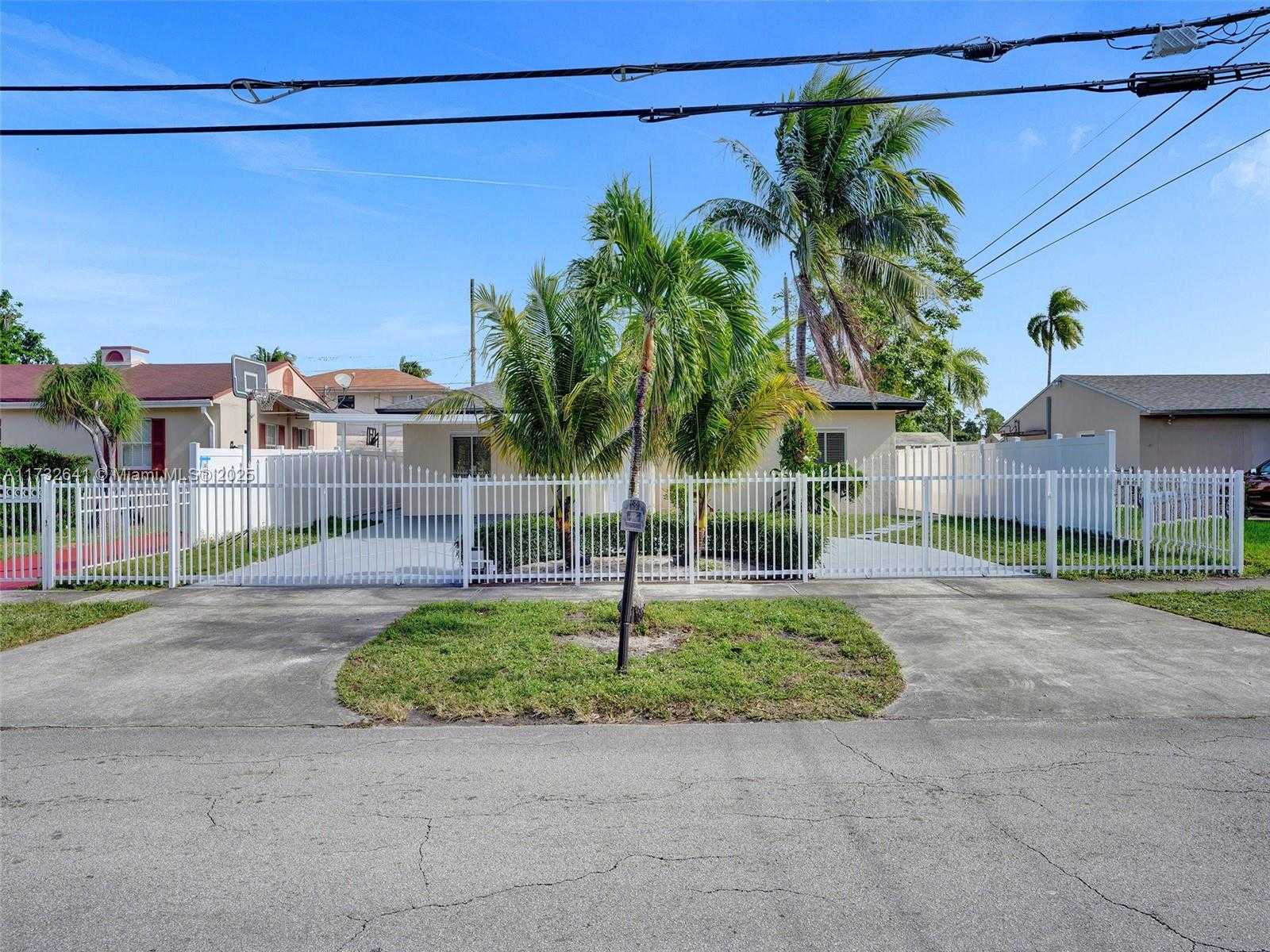 Small Image of 12031 NORTH WEST 5TH AVE #2, Miami Number 10