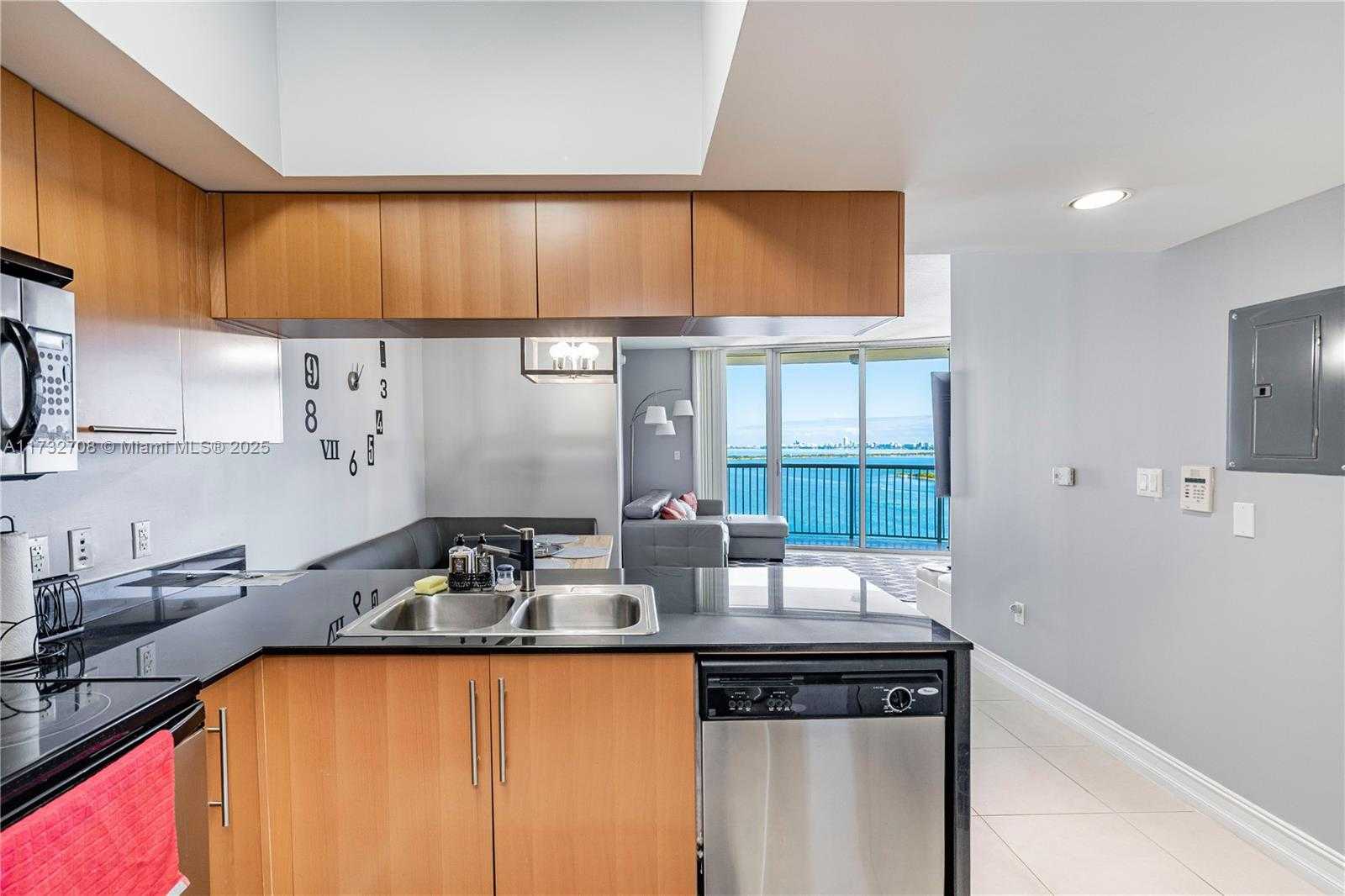 Small Image of 1750 NORTH BAYSHORE DR #2301, Miami Number 10