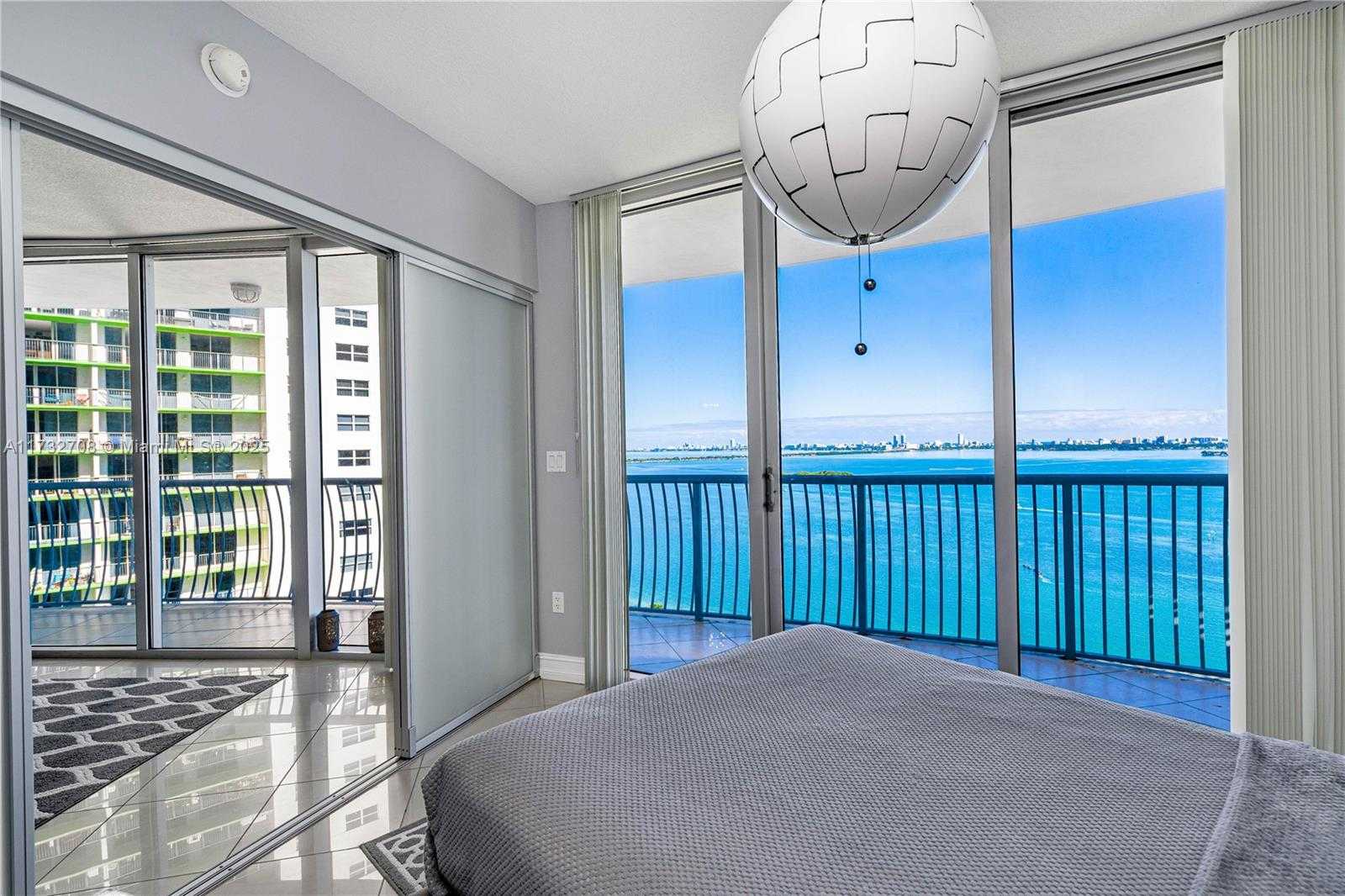 Small Image of 1750 NORTH BAYSHORE DR #2301, Miami Number 14