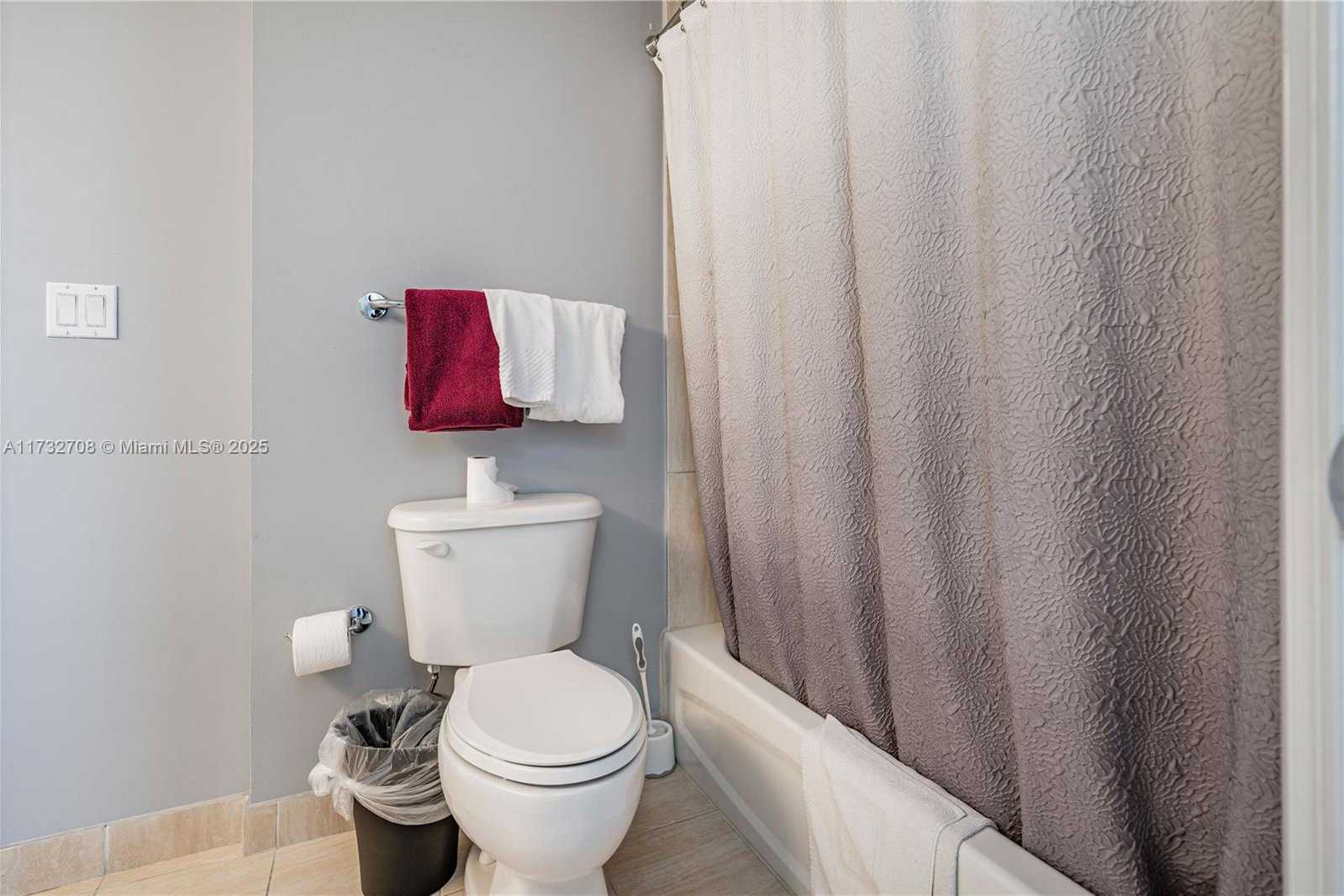 Small Image of 1750 NORTH BAYSHORE DR #2301, Miami Number 18