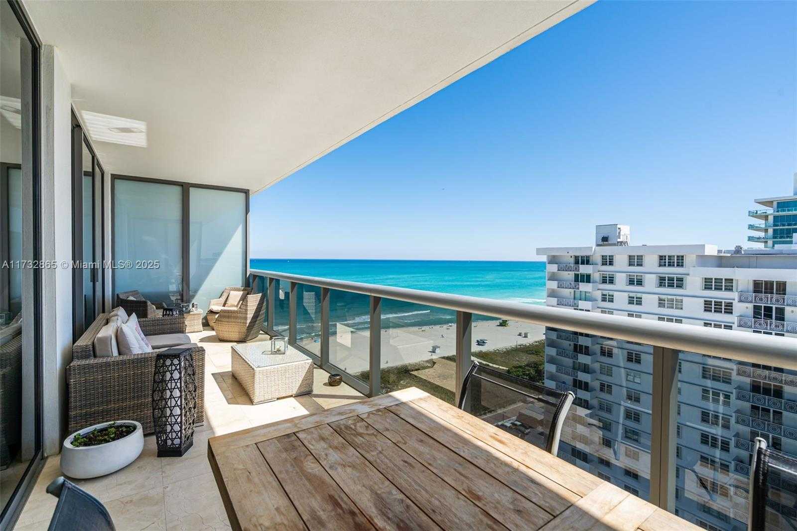 Small Image of 5875 COLLINS AVE #1704, Miami Beach Number 23