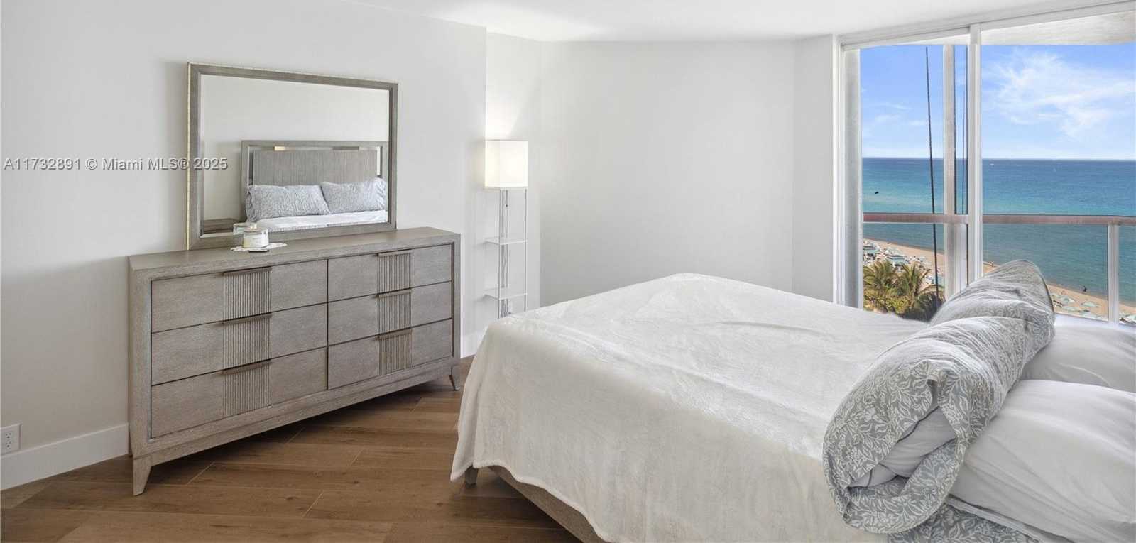 Small Image of 6767 COLLINS AVE #909, Miami Beach Number 13