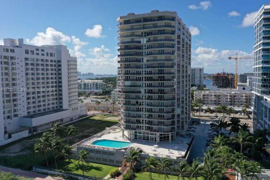 Small Image of 6767 COLLINS AVE #909, Miami Beach Number 16