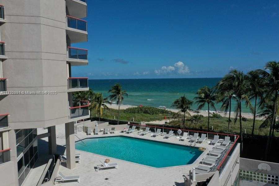 Small Image of 6767 COLLINS AVE #909, Miami Beach Number 17
