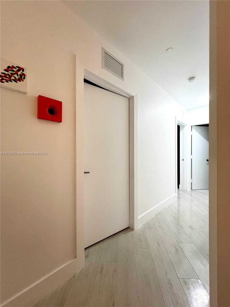 Small Image of 2525 SOUTH WEST 3RD AVE #1501, Miami Number 37