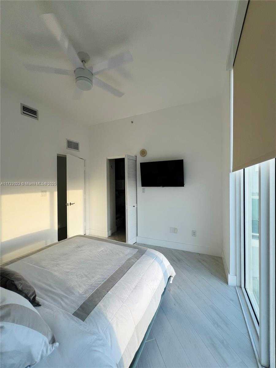 Small Image of 2525 SOUTH WEST 3RD AVE #1501, Miami Number 49
