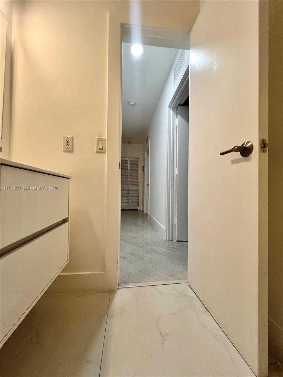 Small Image of 2525 SOUTH WEST 3RD AVE #1501, Miami Number 52