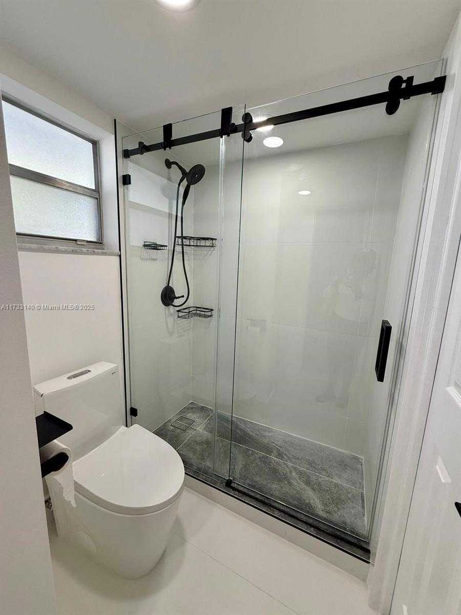 Small Image of 3750 NORTH EAST 169TH ST #210, North Miami Beach Number 11