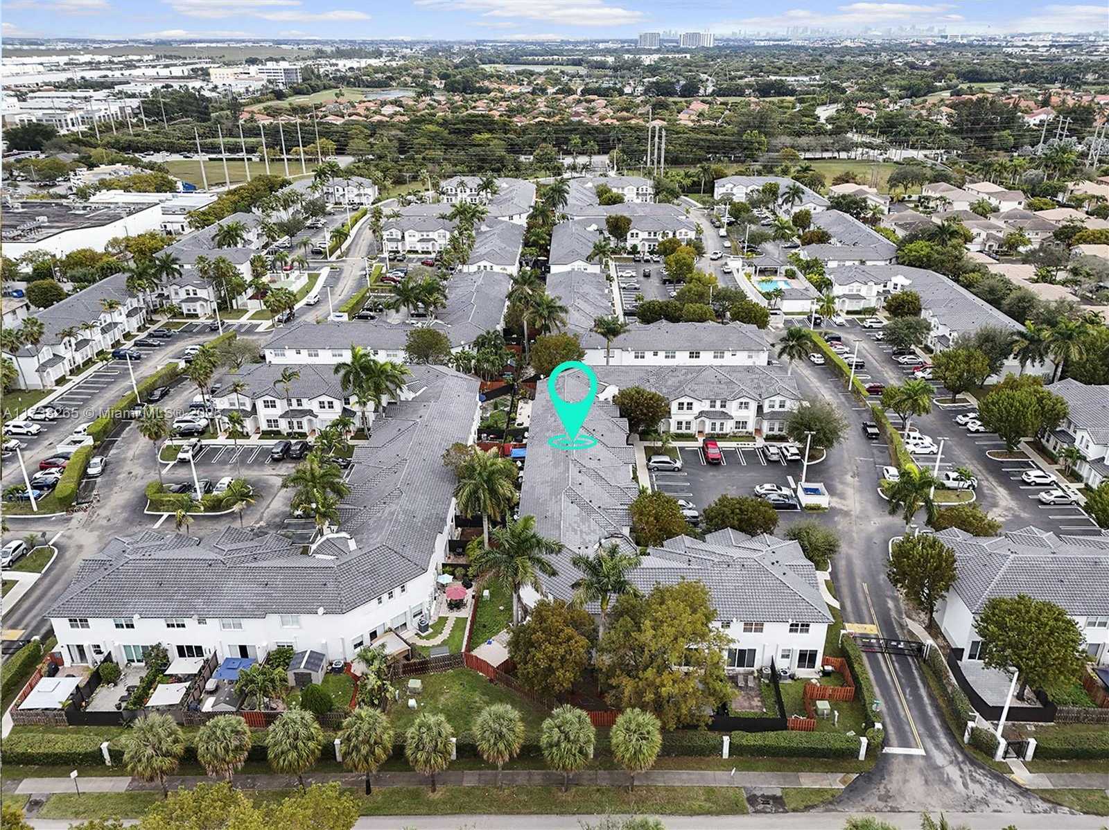Small Image of 5460 NORTH WEST 107 AV #110, Doral Number 30
