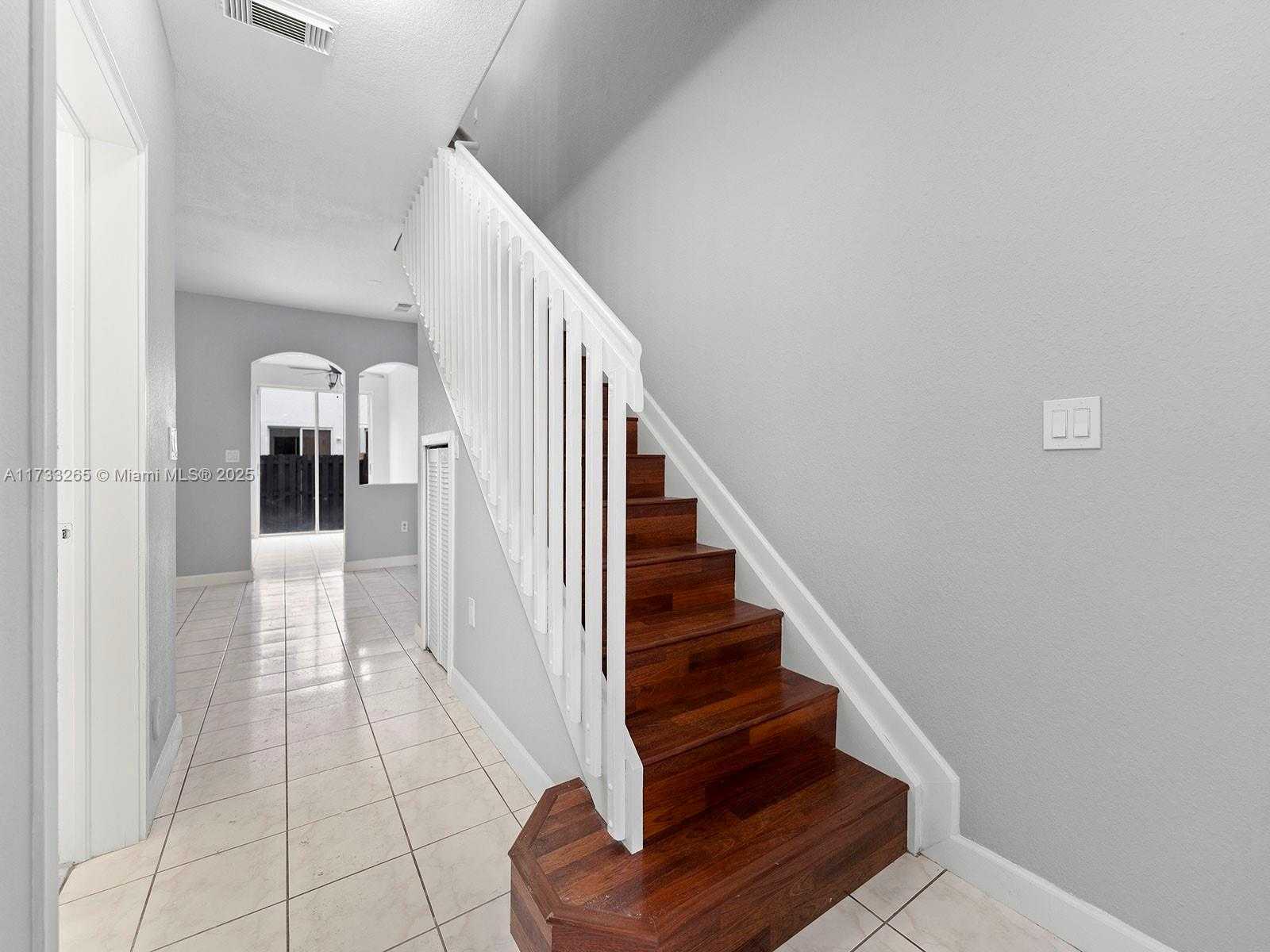 Small Image of 5460 NORTH WEST 107 AV #110, Doral Number 5