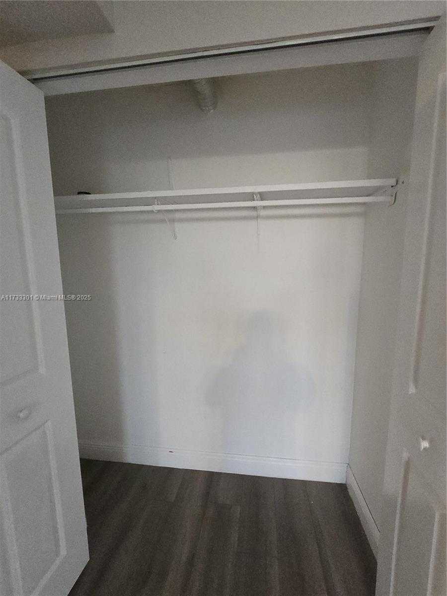 Small Image of 8870 FONTAINEBLEAU BLVD #502, Miami Number 10