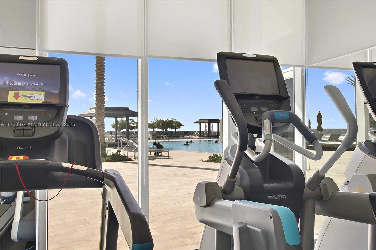 Small Image of 1850 SOUTH OCEAN DR #4009, Hallandale Beach Number 12