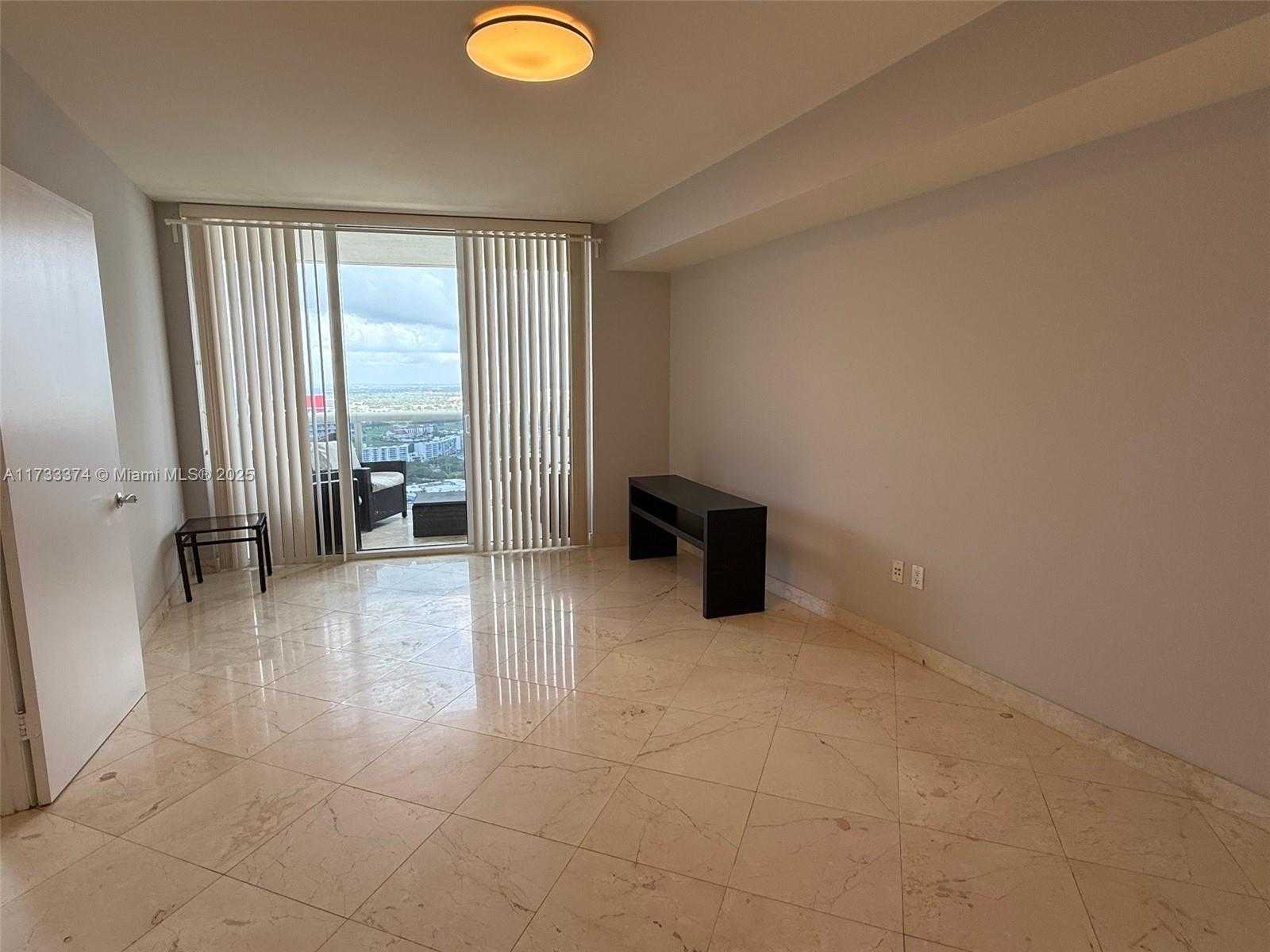 Small Image of 1850 SOUTH OCEAN DR #4009, Hallandale Beach Number 2
